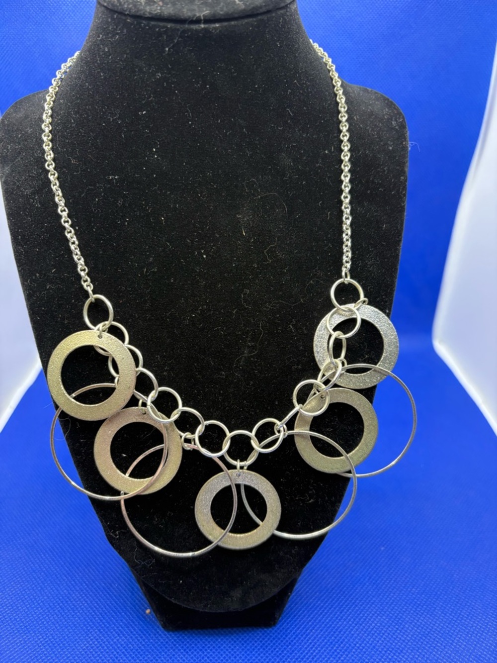 Claire’s Silver Tone Circle Link Statement Necklace Adjustable
